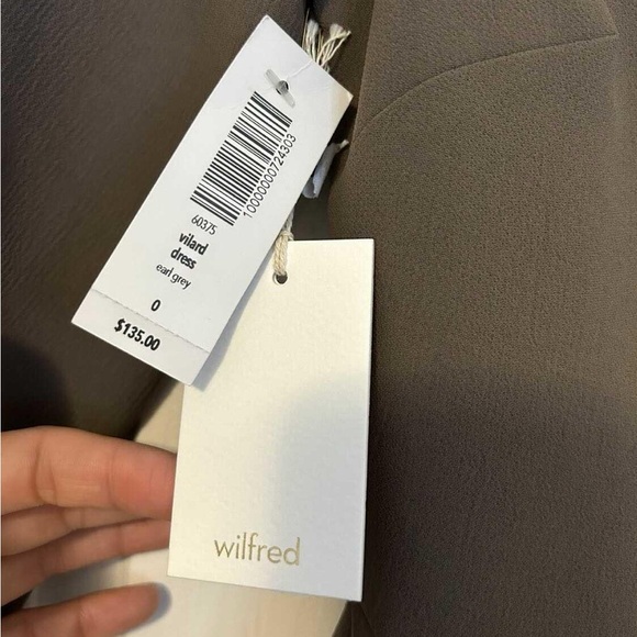 Short Aritzia Dress - NEW with tags - brown
dress - Picture 3 of 3